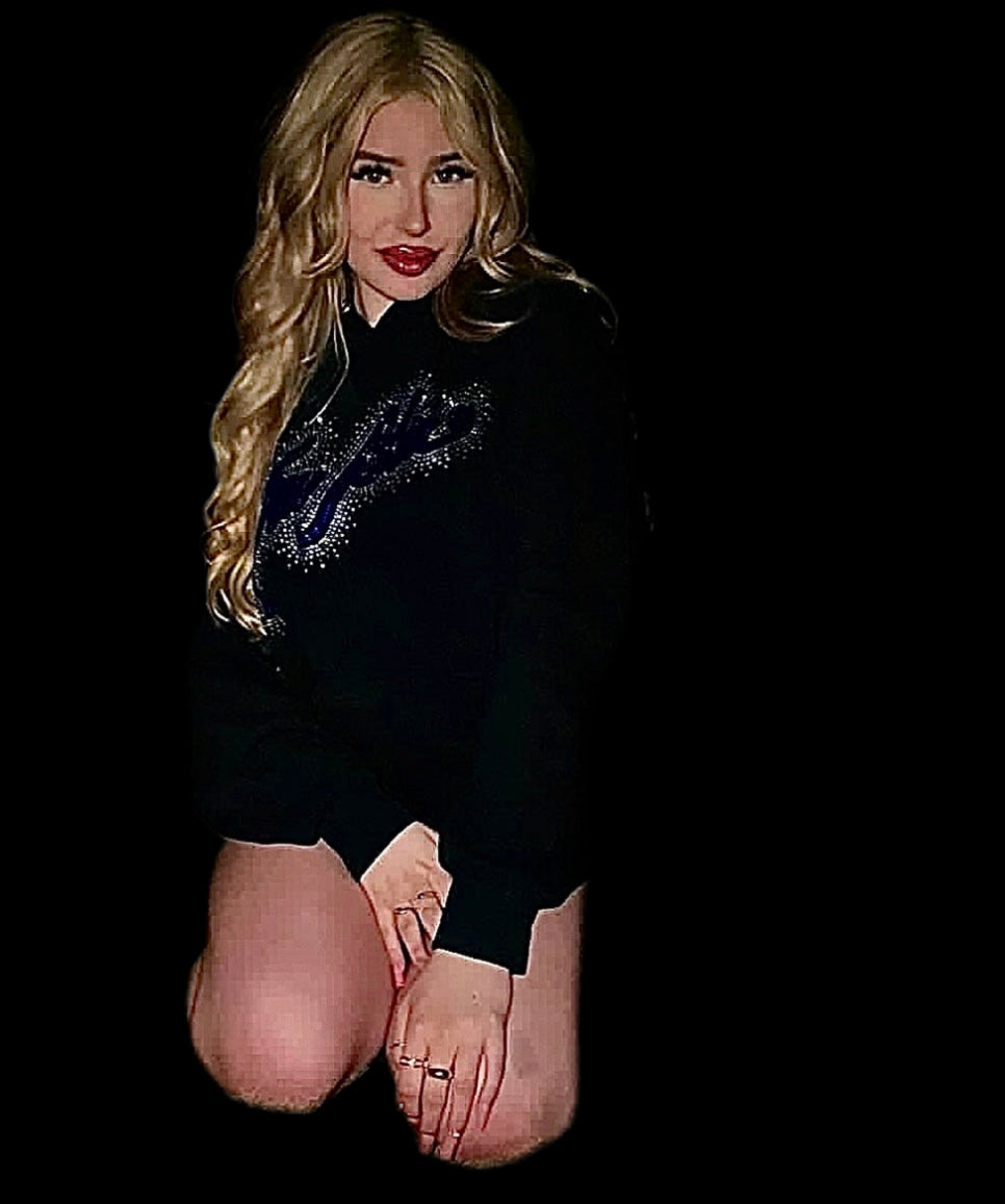 𝐹𝓇𝒾𝑒𝓃𝒹𝓈&𝐹𝒶𝓂𝒾𝓁𝓎 “C𝑜𝓁𝓁𝑒𝒸𝓉𝒾𝑜𝓃”